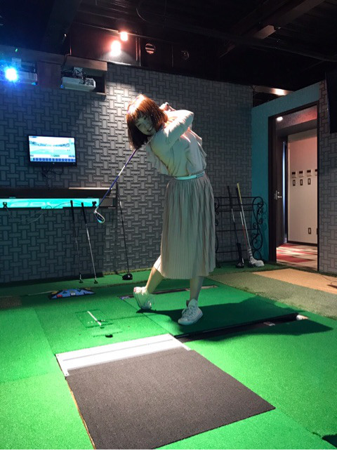 藤井 加奈子　ASGL　シミュレーションゴルフ体験